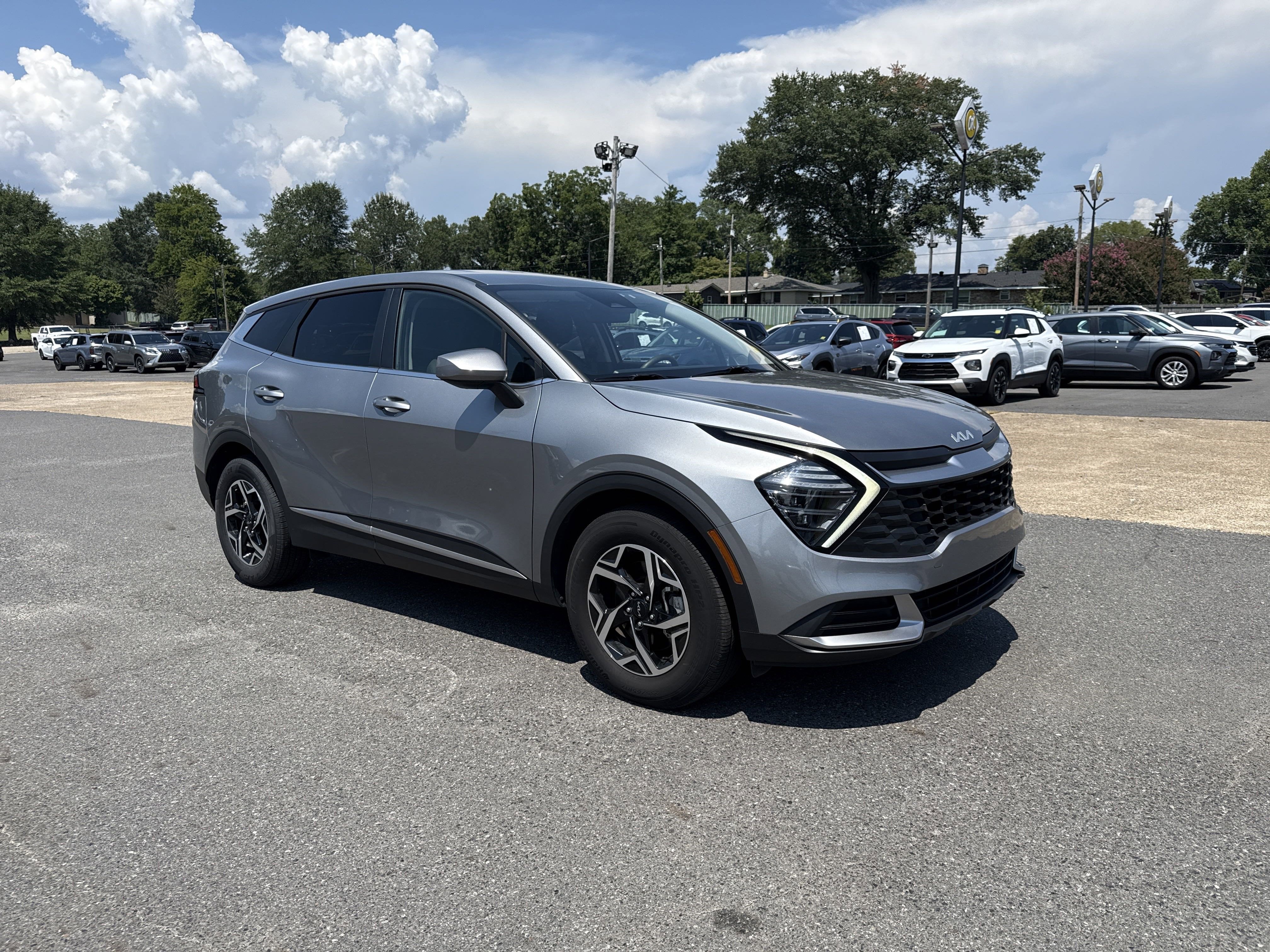 2024 Kia Sportage LX