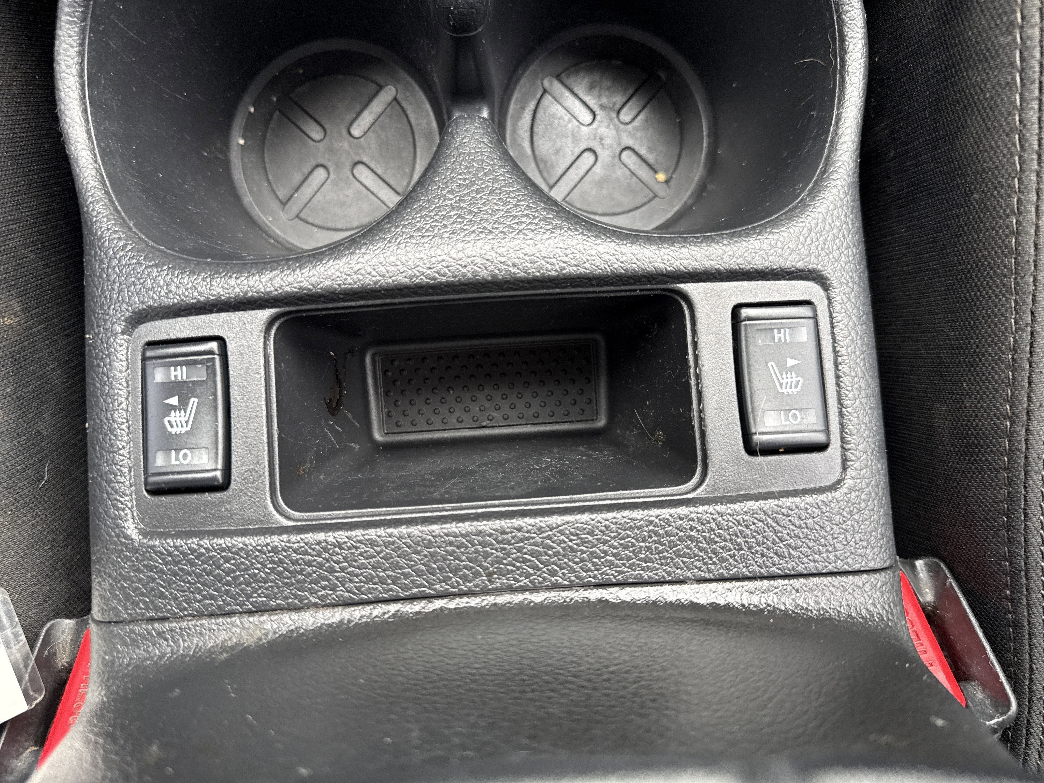 2019 Nissan Rogue Base