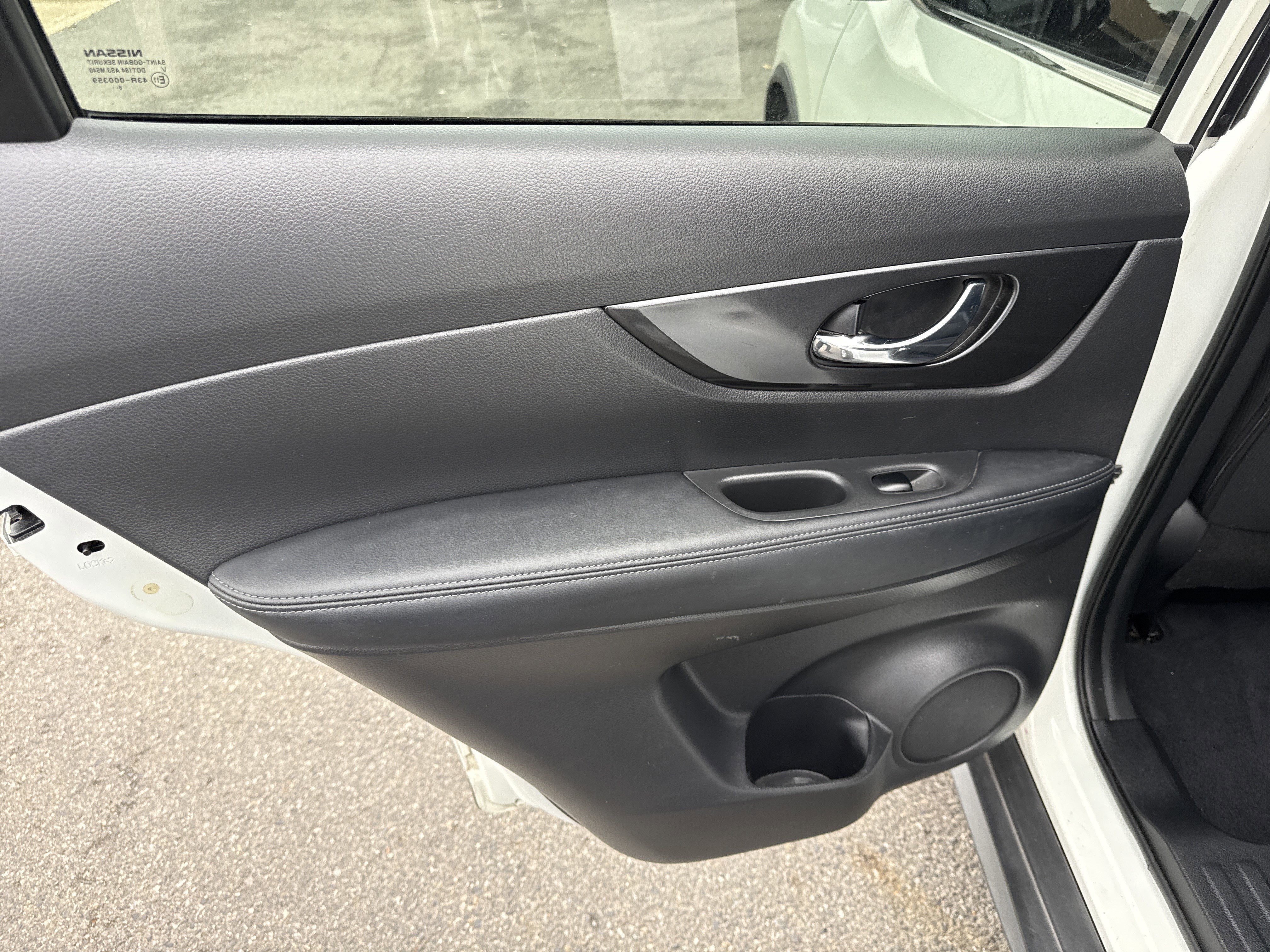 2019 Nissan Rogue Base