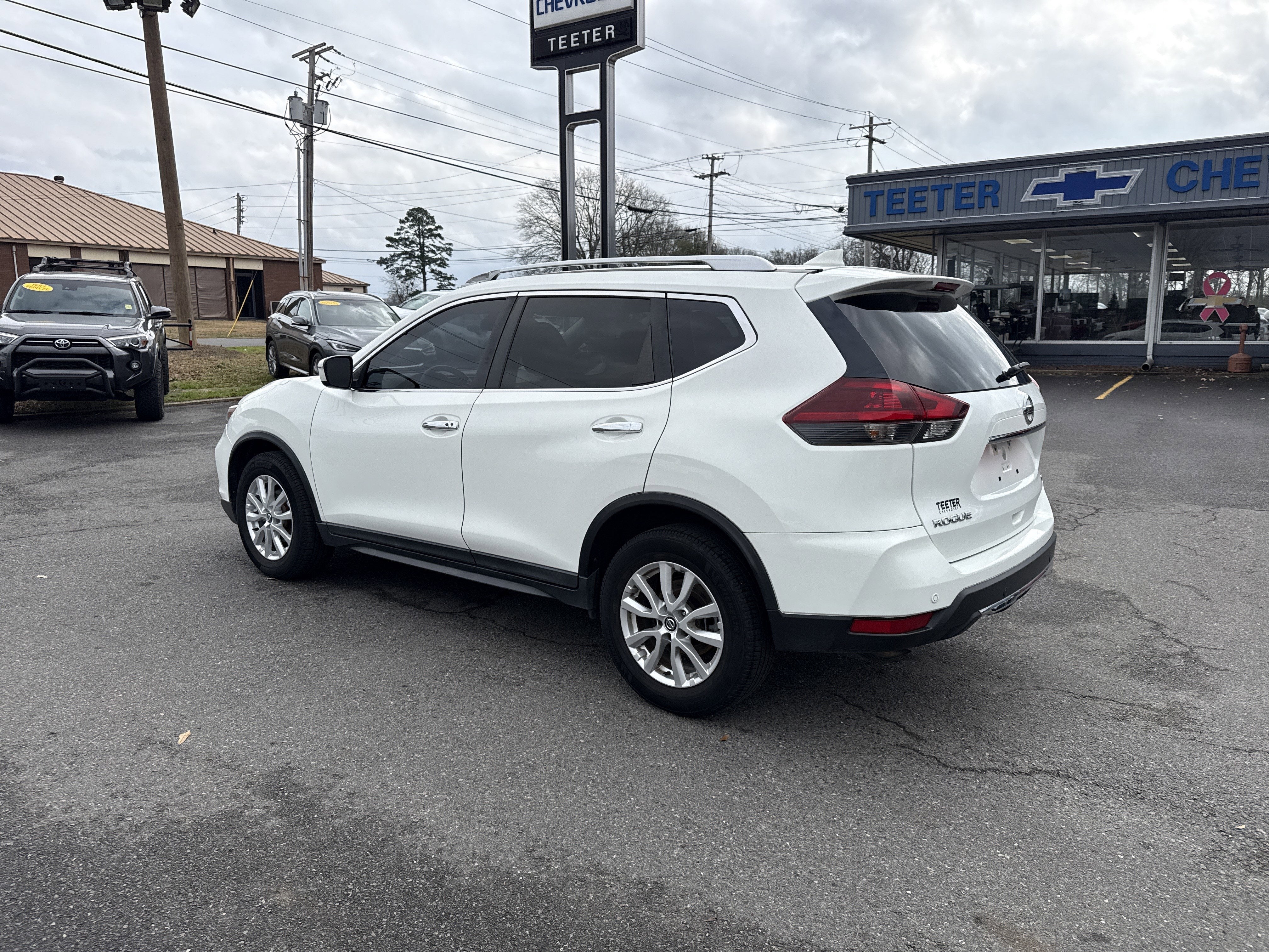 2019 Nissan Rogue Base