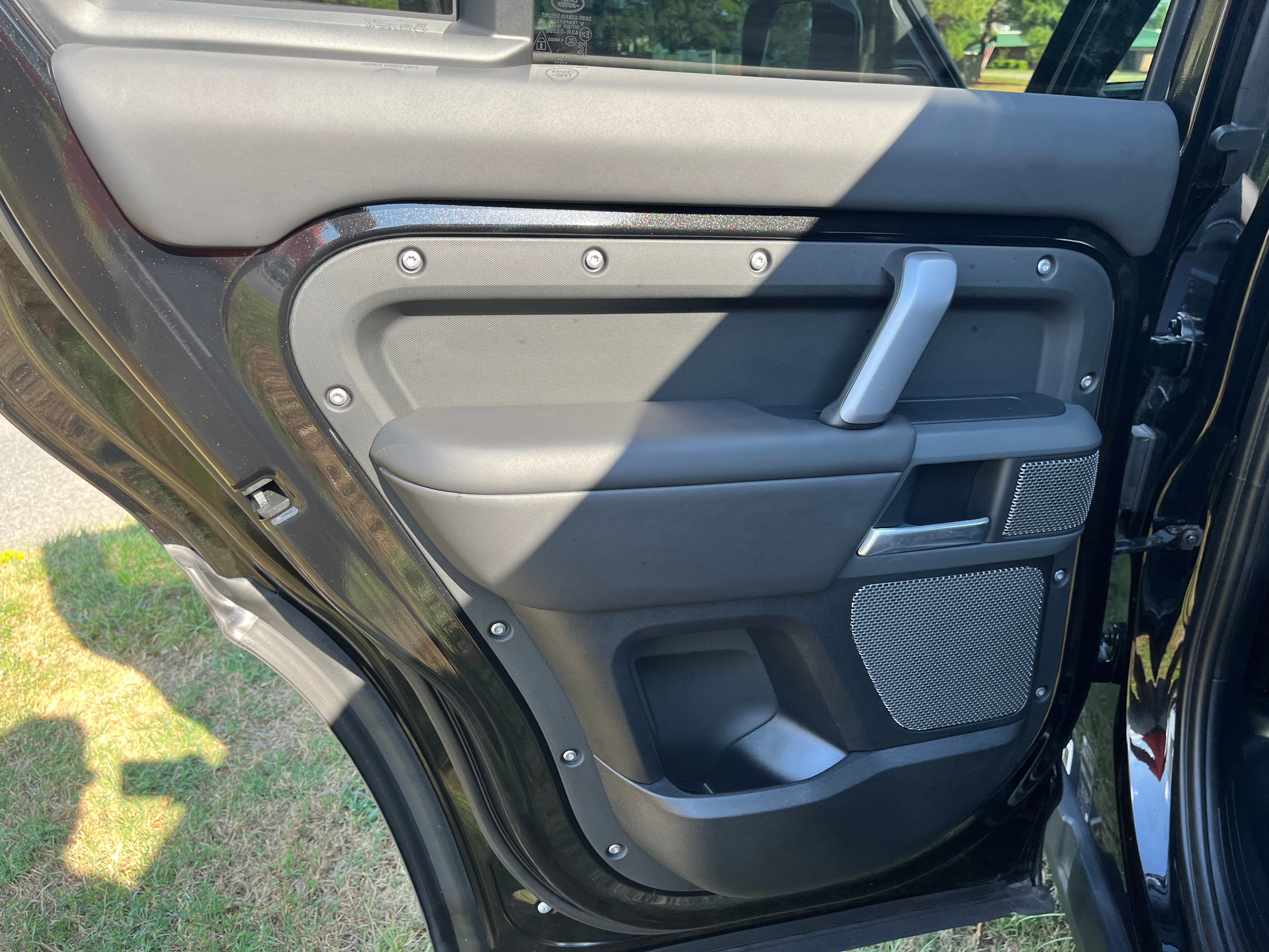 2024 Land Rover Defender X-Dynamic SE
