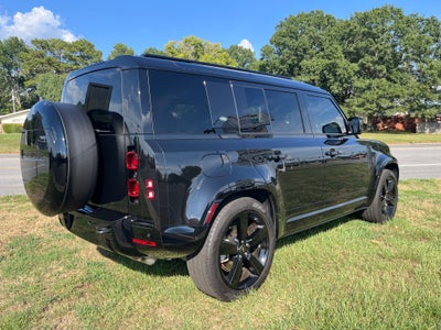 2024 Land Rover Defender X-Dynamic SE