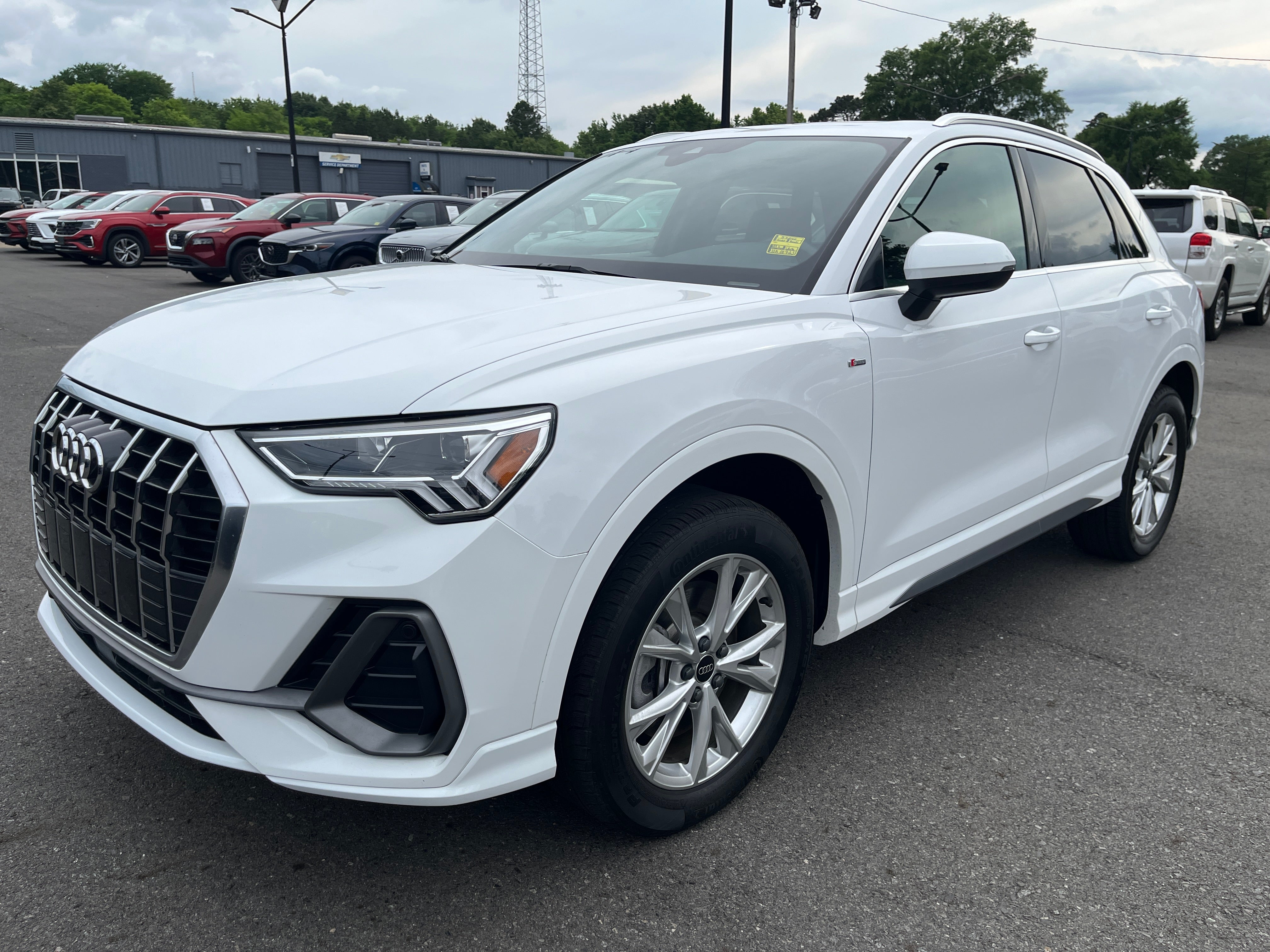 2025 Audi Q3 S line Premium