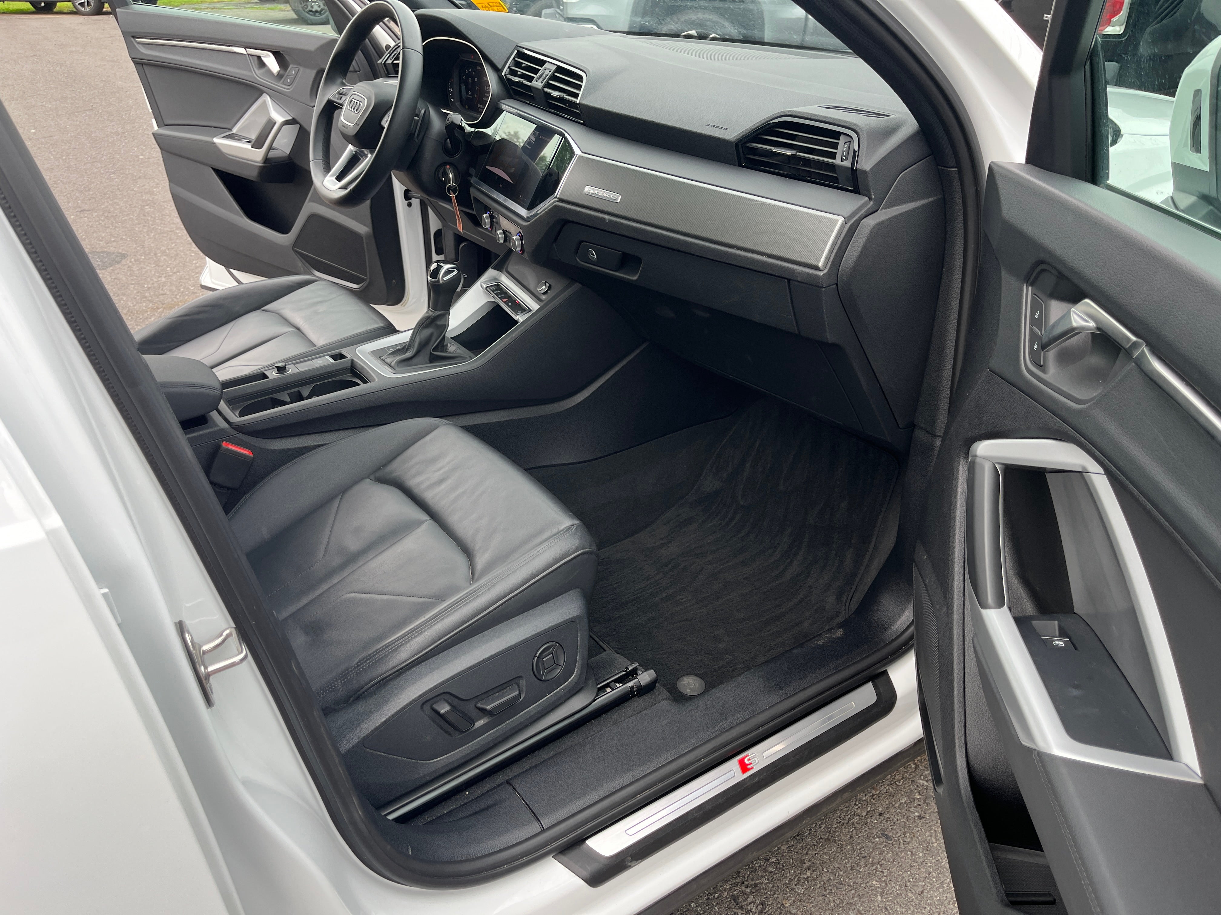 2025 Audi Q3 S line Premium