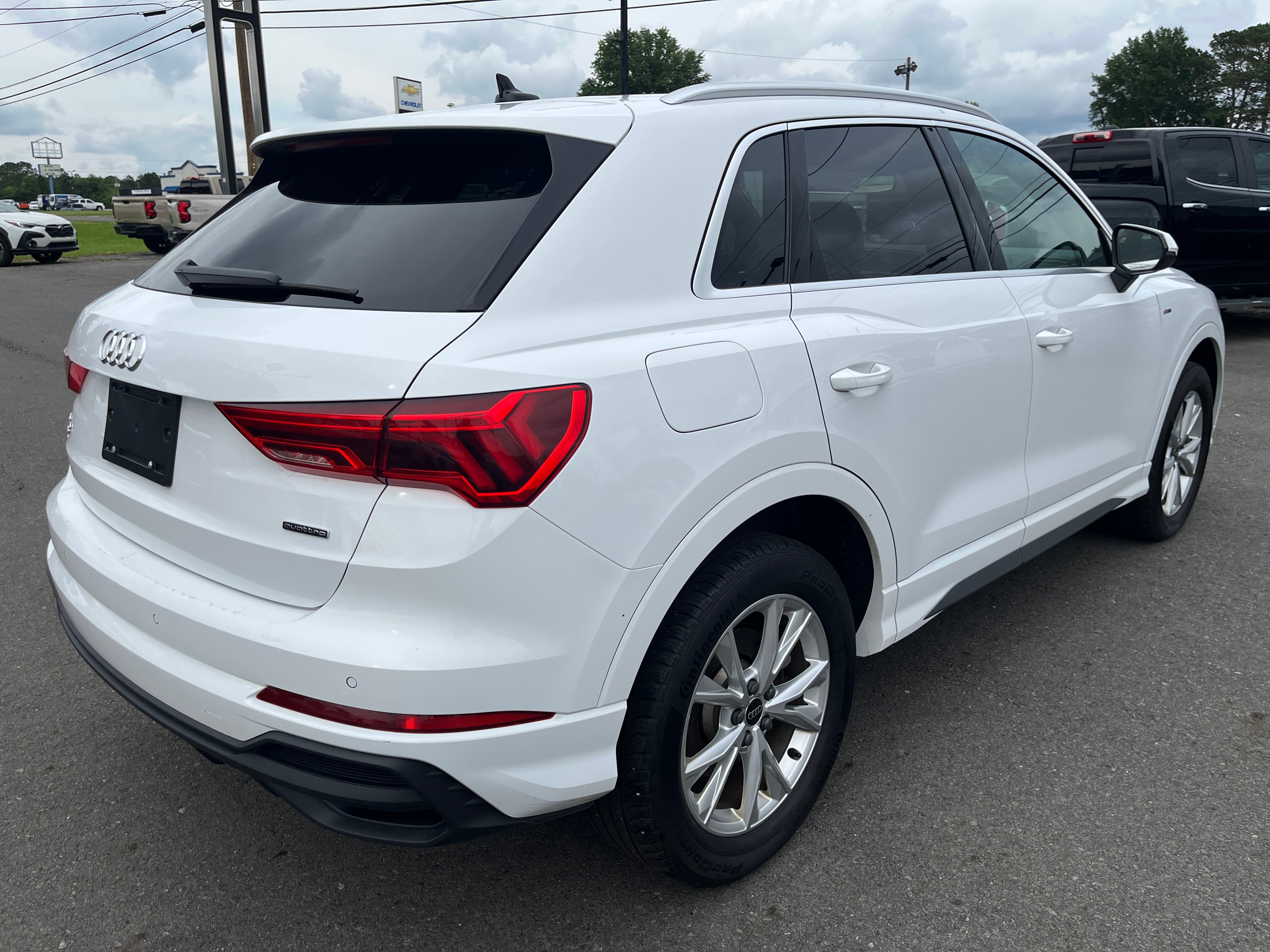2025 Audi Q3 S line Premium