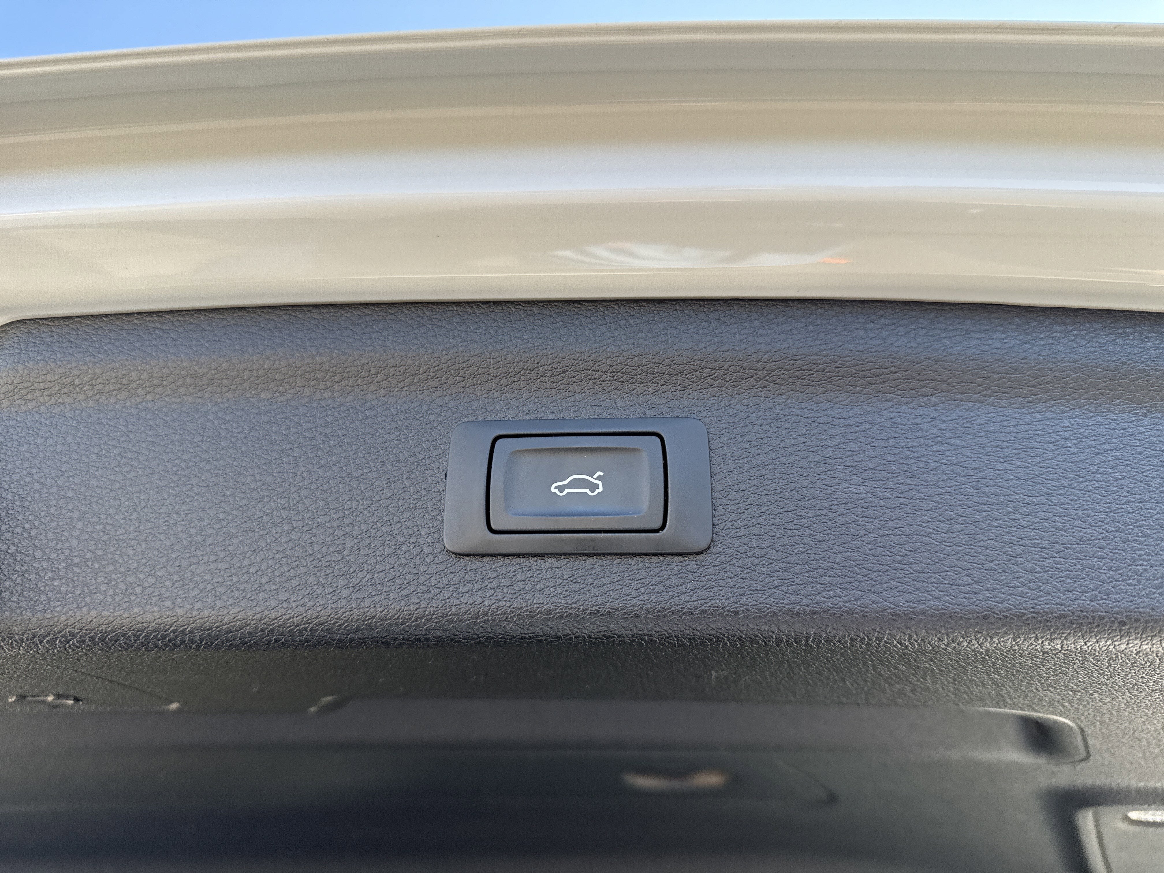 2022 Audi Q3 S line Premium Plus