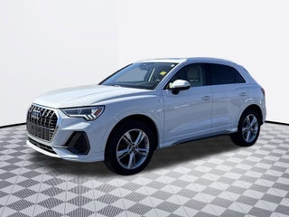 2022 Audi Q3 S line Premium Plus