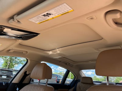 2022 BMW 7 Series 740i xDrive