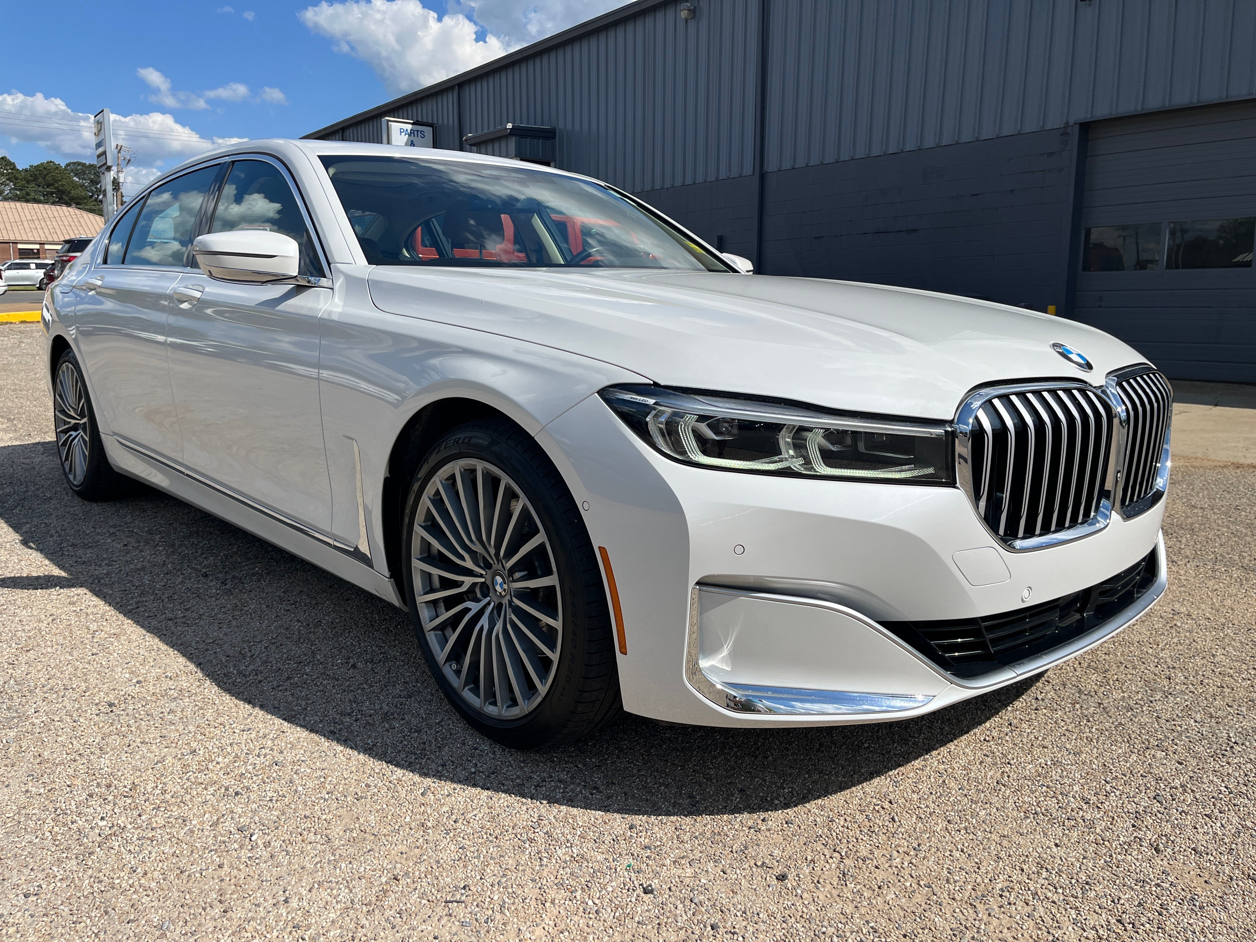 2022 BMW 7 Series 740i xDrive