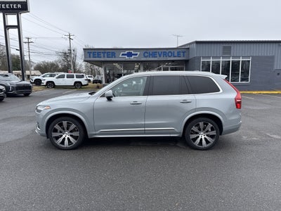 2024 Volvo XC90 Plus Bright Theme