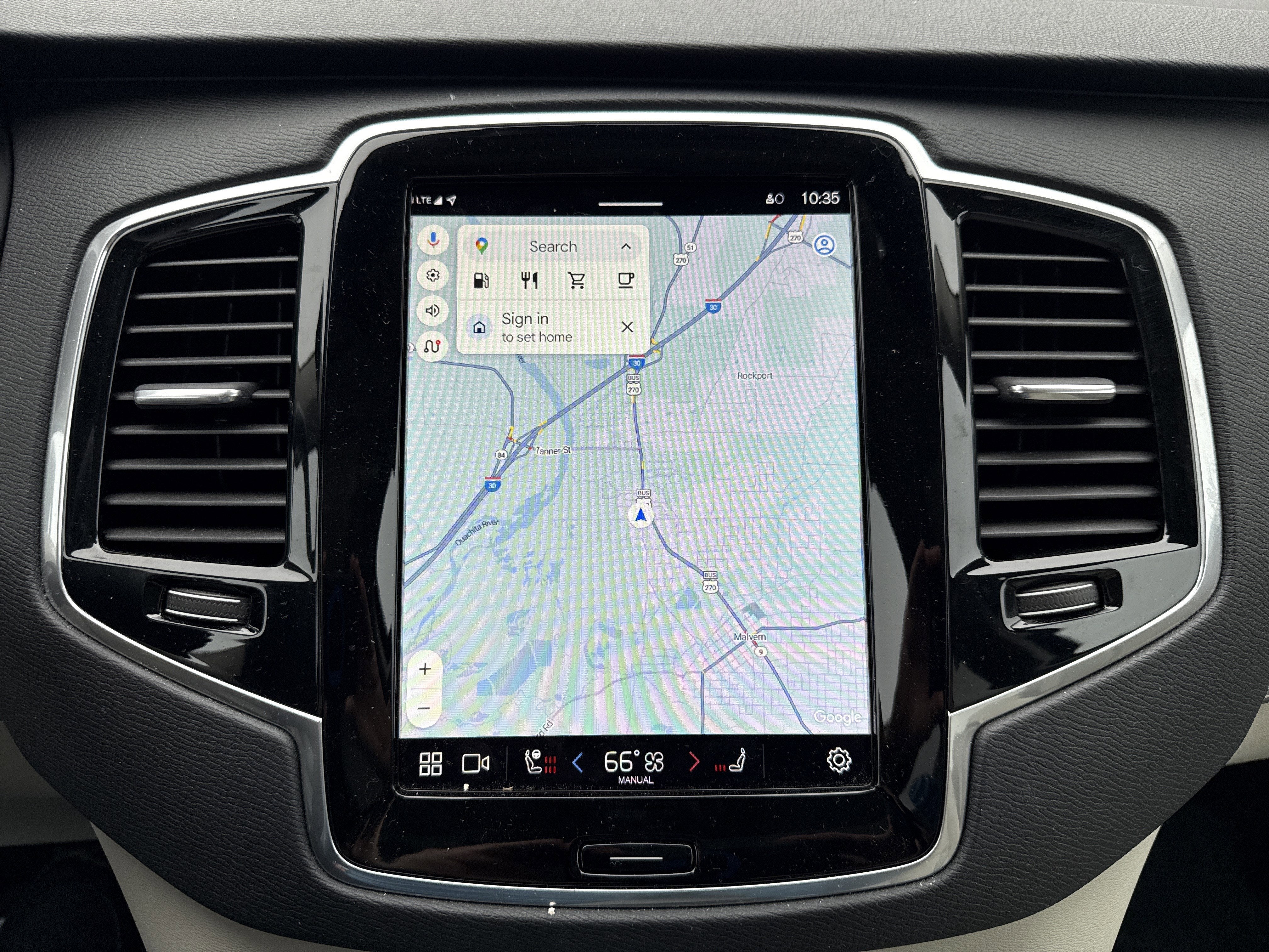 2024 Volvo XC90 Plus Bright Theme