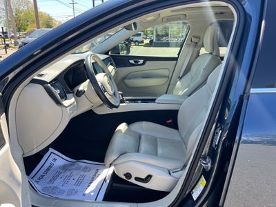 2019 Volvo XC60 Inscription