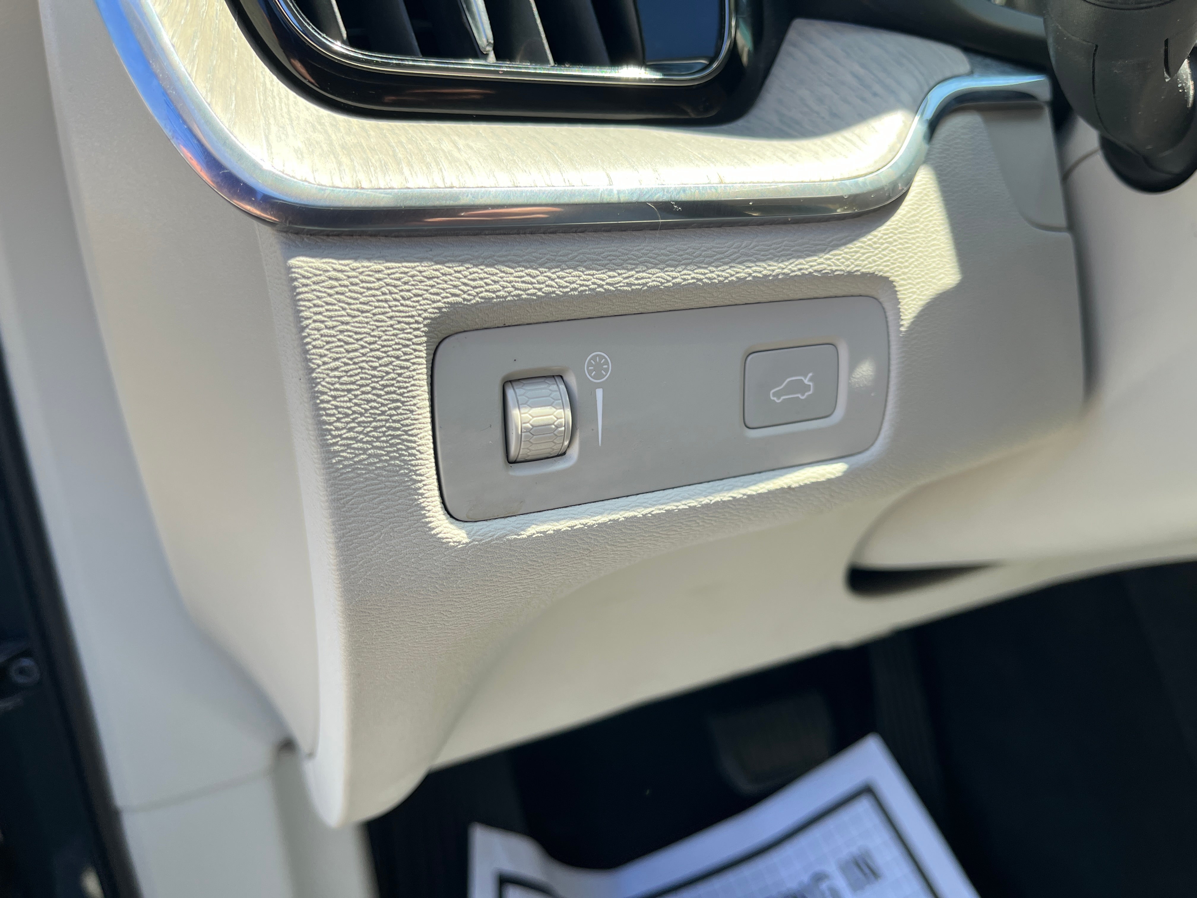 2019 Volvo XC60 Inscription