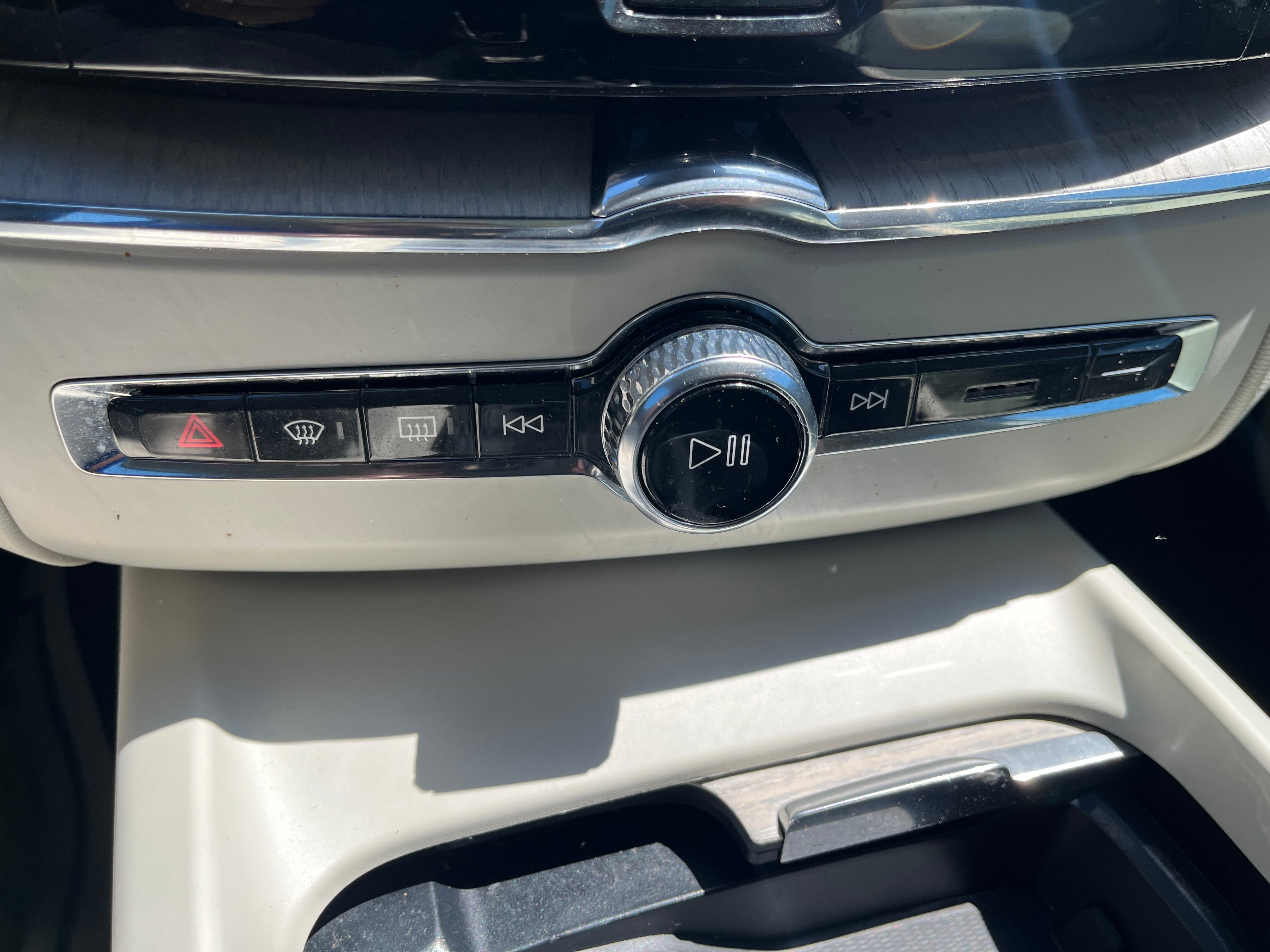 2019 Volvo XC60 Inscription