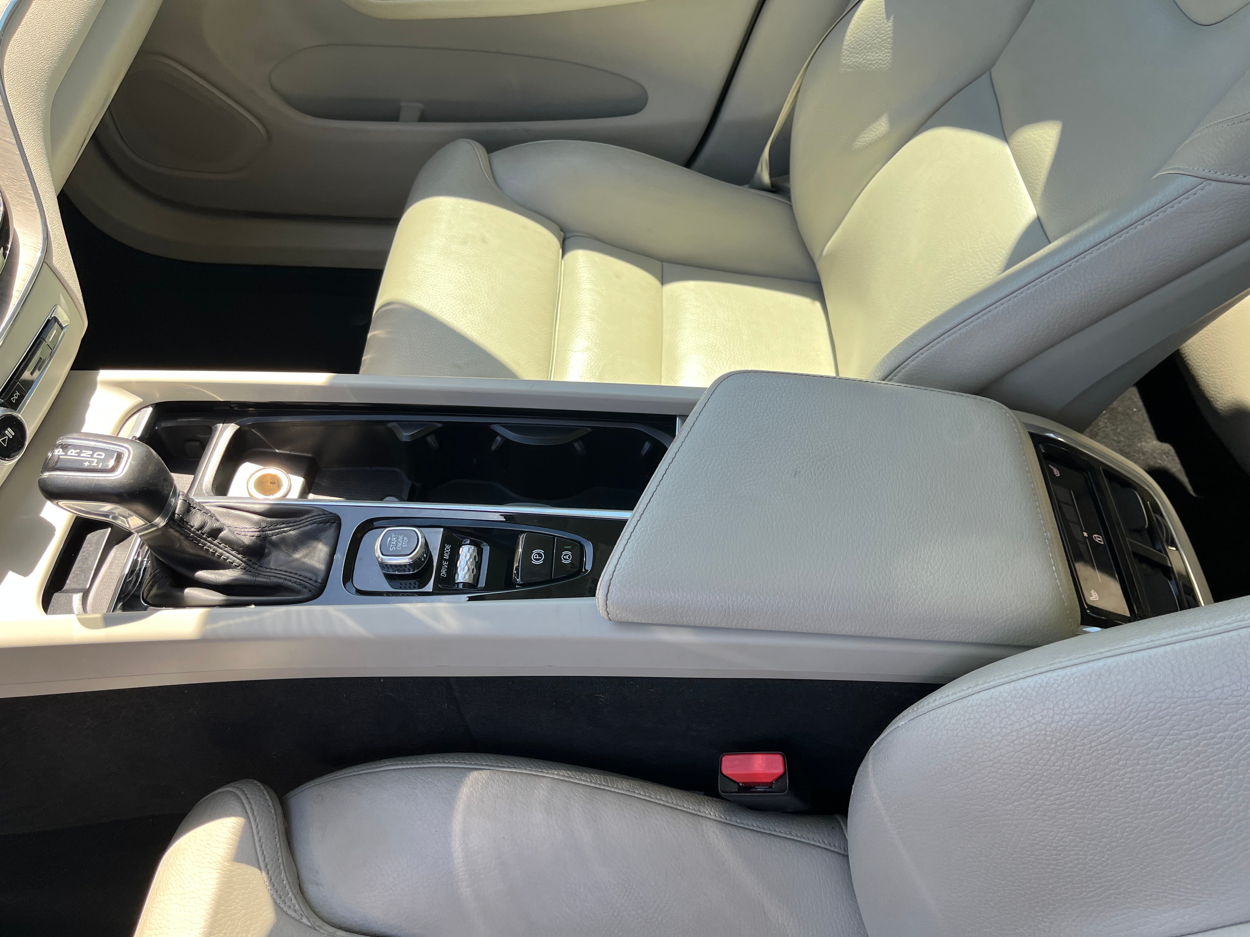 2019 Volvo XC60 Inscription