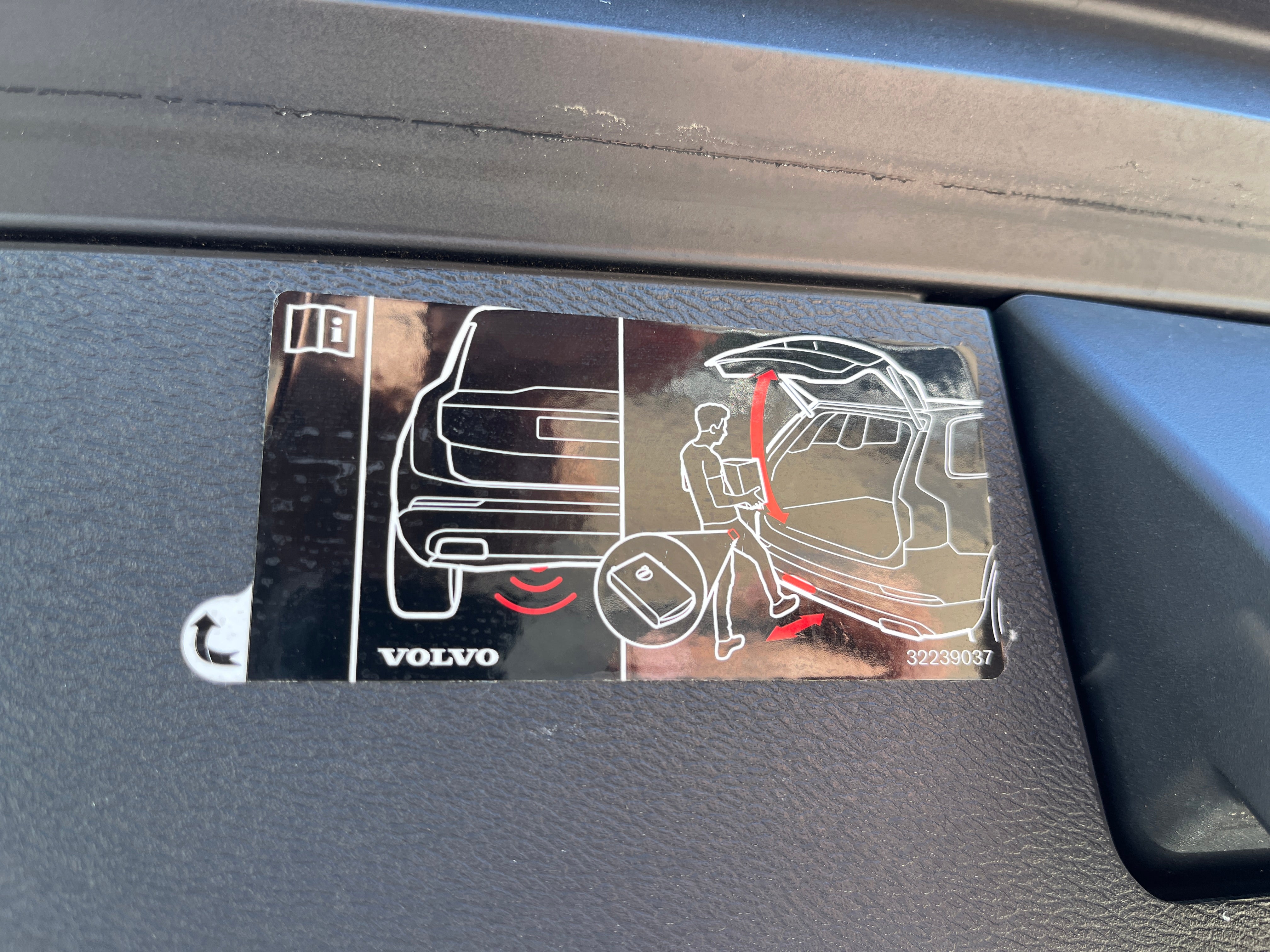 2019 Volvo XC60 Inscription