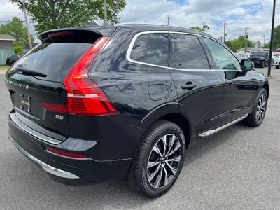 2023 Volvo XC60 Plus Bright Theme