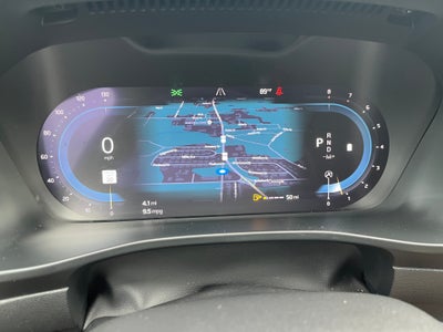 2023 Volvo XC40 Plus Dark Theme