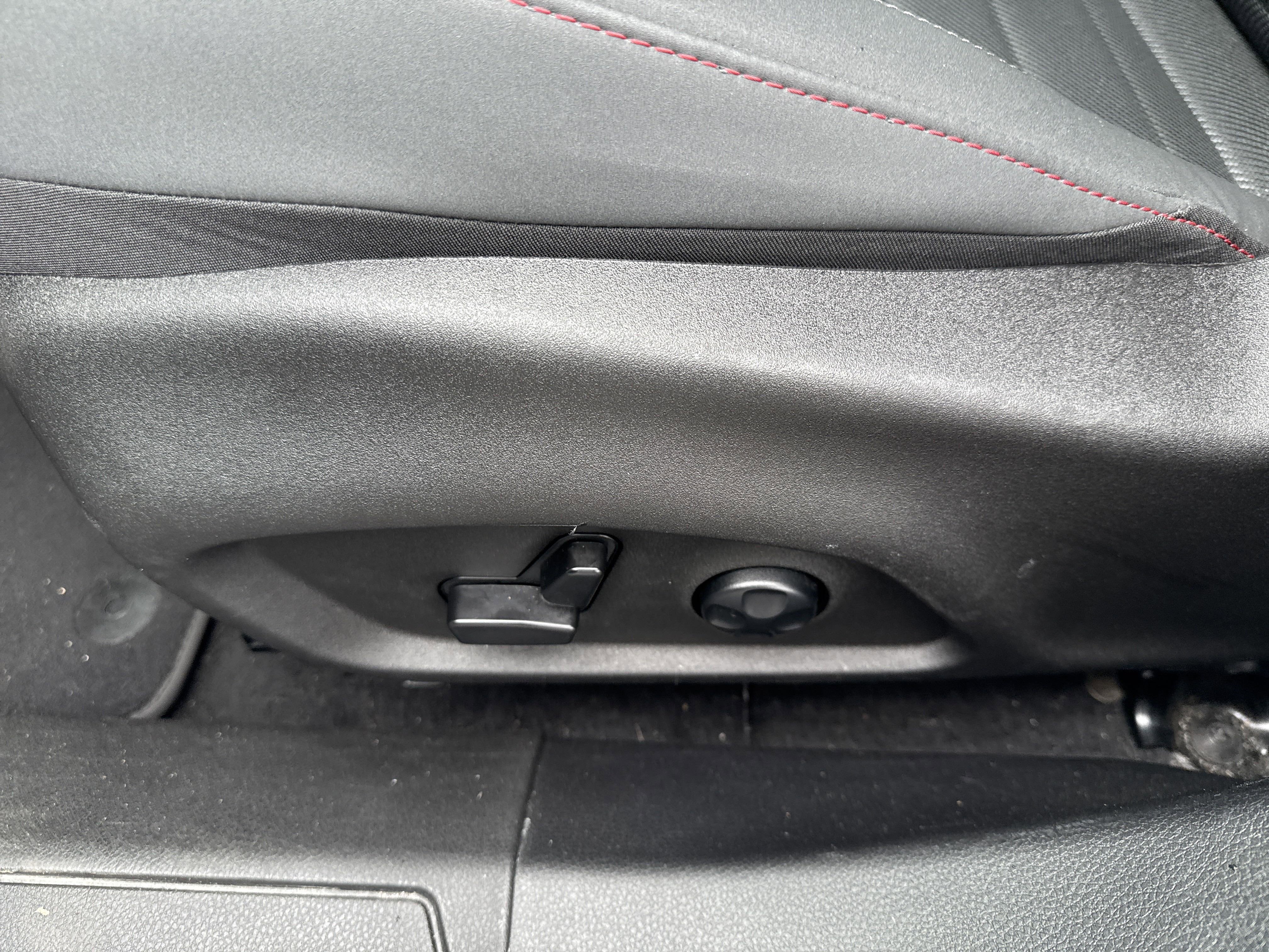 2024 Dodge Hornet Base