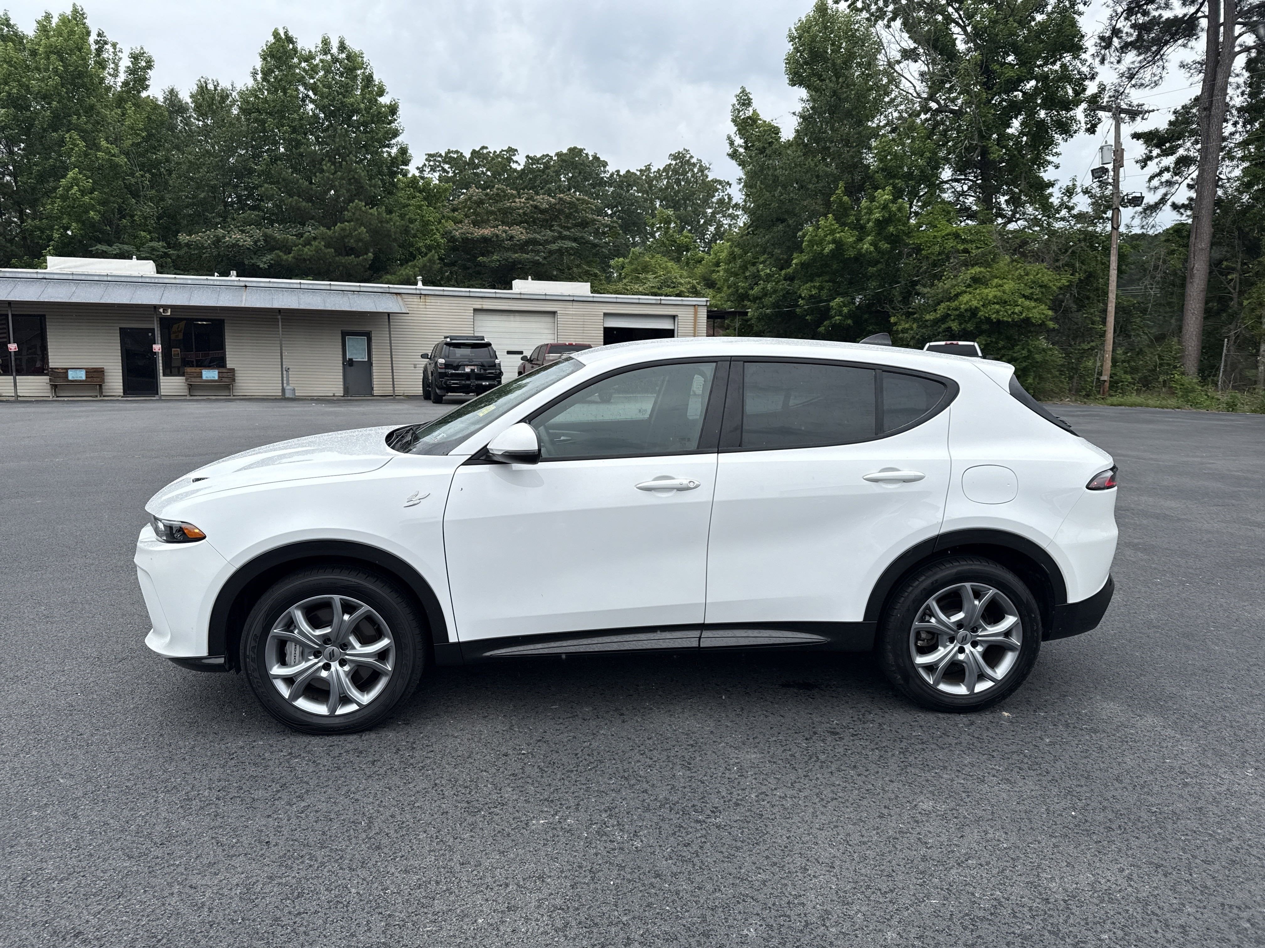 2024 Dodge Hornet Base