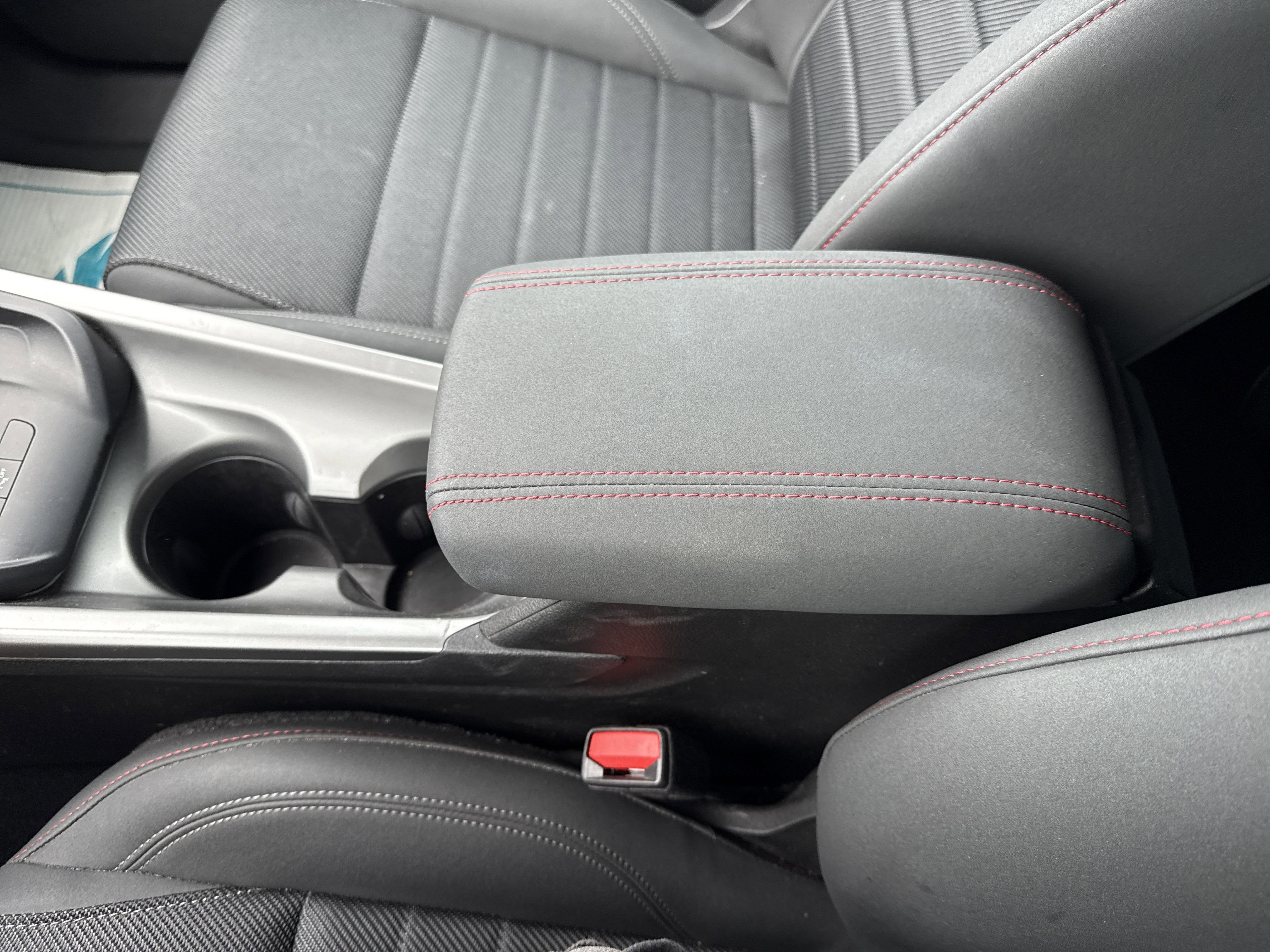 2024 Dodge Hornet Base